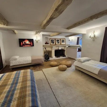 Lou San Peyre 아파트 *